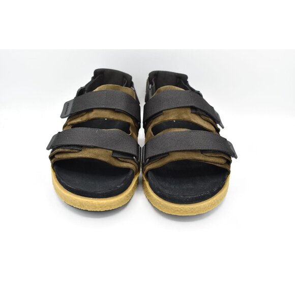 Sandals_&_Flip_Flops